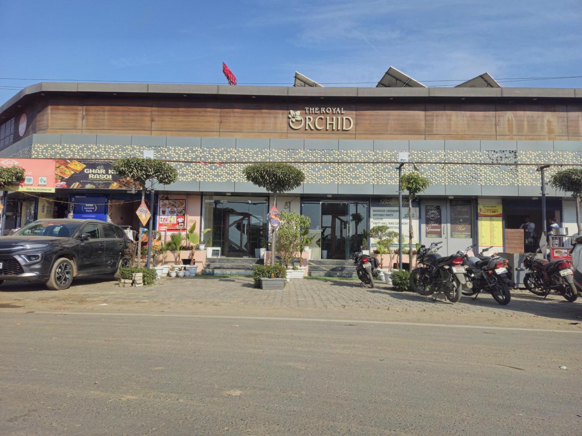 Hotel Royal Orchid Alīgarh Exterior foto